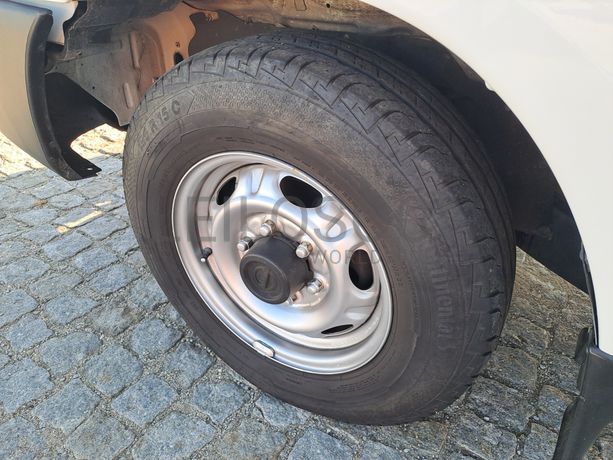 Nissan Pick Up D22 2.5 Di · Ano 2006