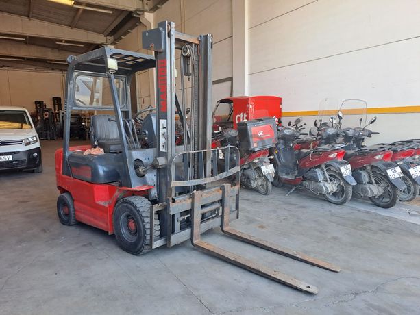 Empilhador Manitou · Ano 2008