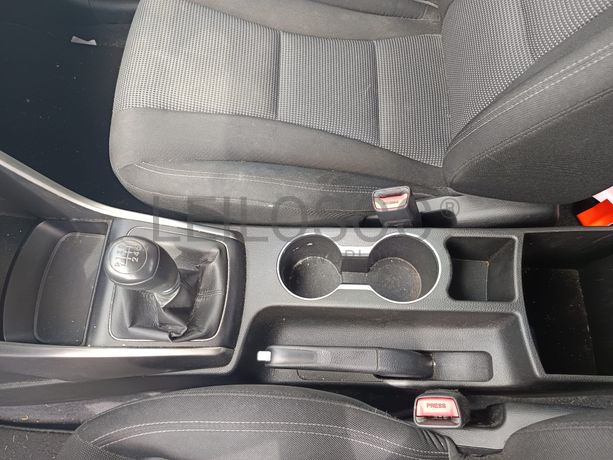 Hyundai i30 GD 1.4 CRDi · Ano 2013