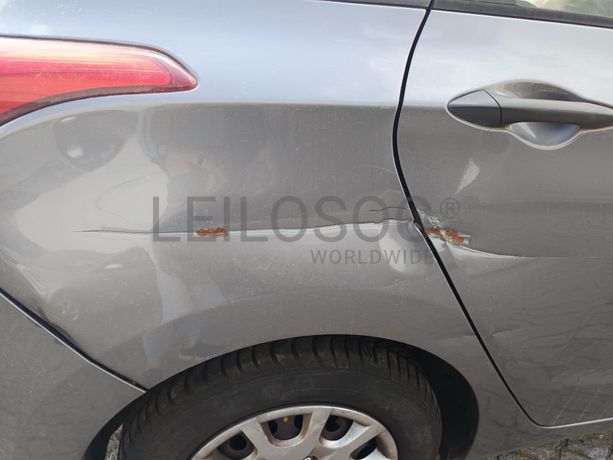 Hyundai i30 GD 1.4 CRDi · Ano 2013