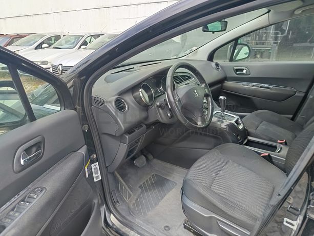 Peugeot 5008 · Ano 2010