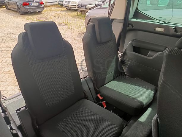 Peugeot 5008 · Ano 2010