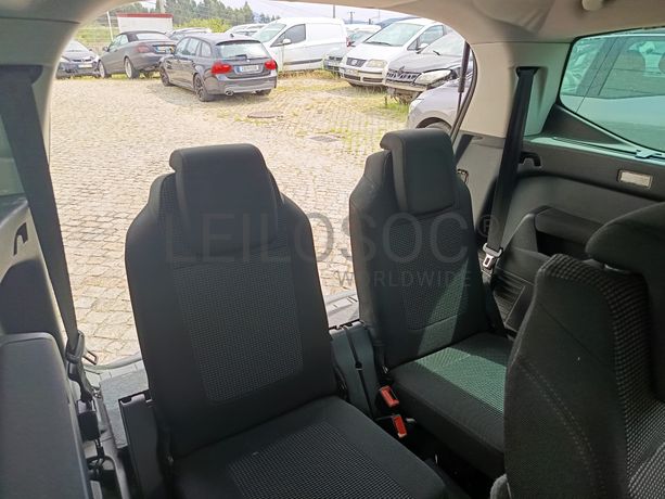 Peugeot 5008 · Ano 2010