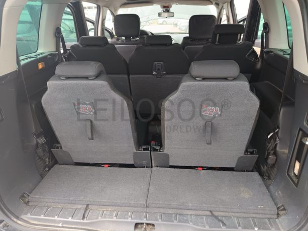 Peugeot 5008 · Ano 2010