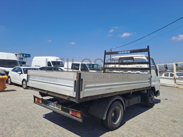 Toyota Dyna 150 3.0D · Ano 2001