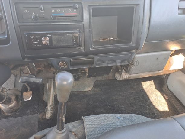 Toyota Dyna 150 3.0D · Ano 2001