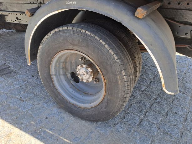 Toyota Dyna 150 3.0D · Ano 2001