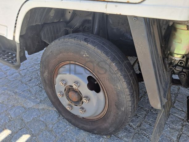 Toyota Dyna 150 3.0D · Ano 2001