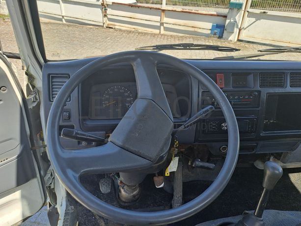 Toyota Dyna 150 3.0D · Ano 2001