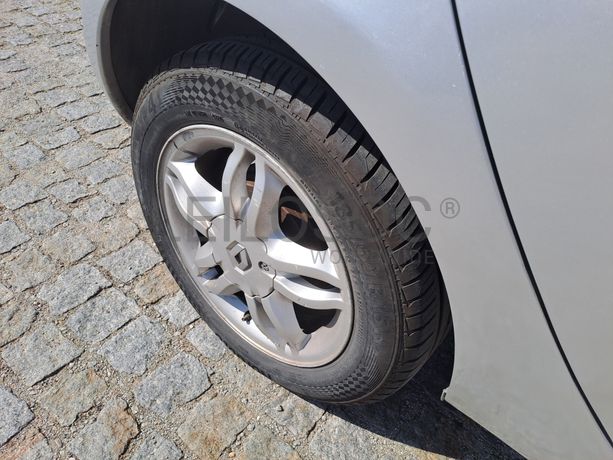 Renault Clio · Ano 2007