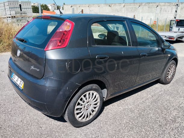 Fiat Punto · Ano 2010