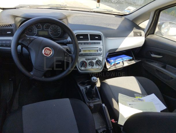 Fiat Punto · Ano 2010