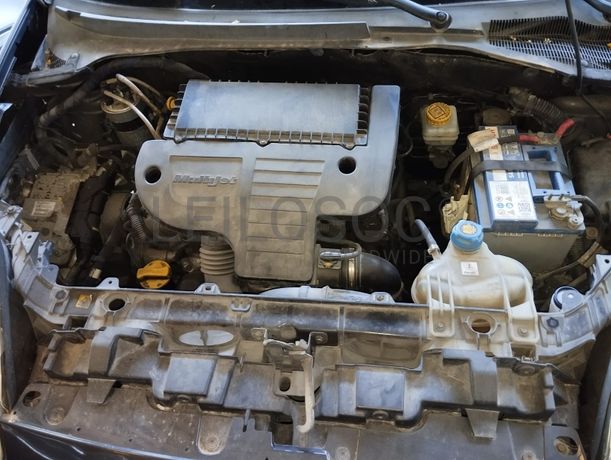 Fiat Punto · Ano 2010