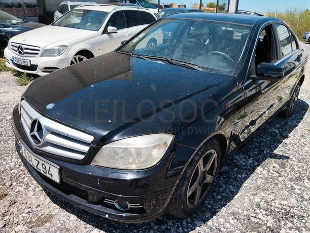 Mercedes-Benz C220 · Ano 2010