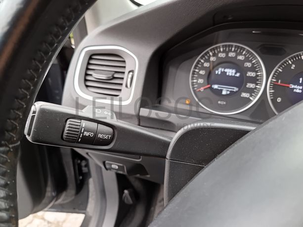 Volvo V60 · Ano 2011