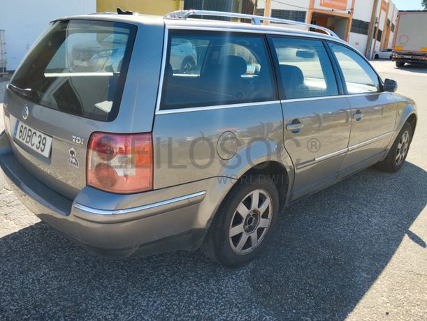 Volkswagen Passat TDI · Ano 2002