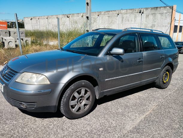 Volkswagen Passat TDI · Ano 2002
