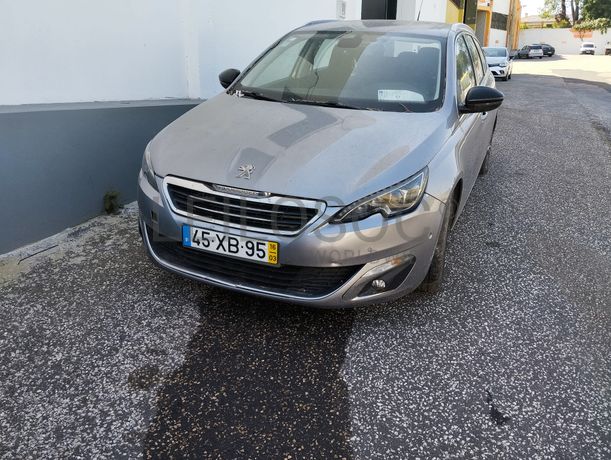 Peugeot 308 · Ano 2016