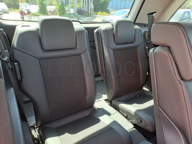 Opel Zafira 1.9 CDTI · Ano 2006