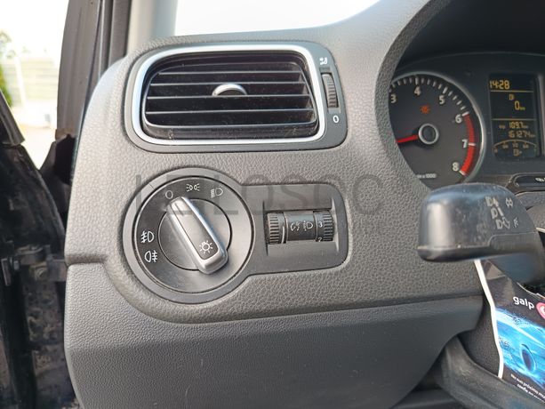 Volkswagen Polo · Ano 2013