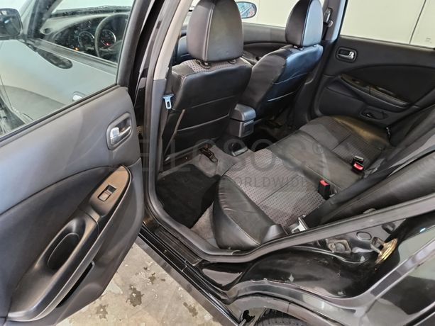 Nissan Almera 1.5 DCI · Ano 2005