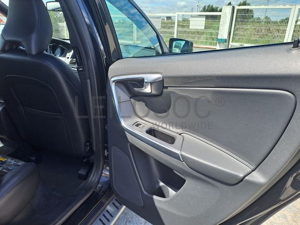 Volvo XC60 · Ano 2015