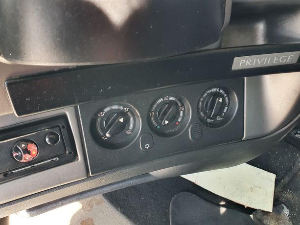 Renault Magnum 4x2 · Ano 2010