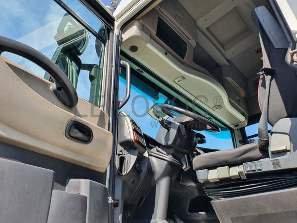 Renault Magnum 4x2 · Ano 2010