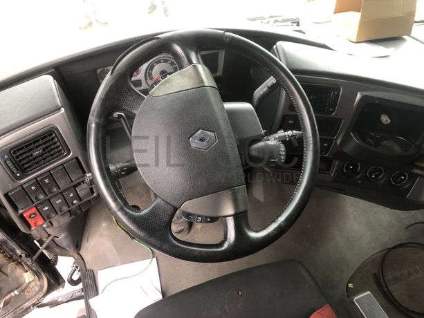 Renault Magnum 4x2 · Ano 2010