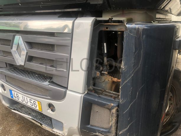 Renault Magnum 4x2 · Ano 2010