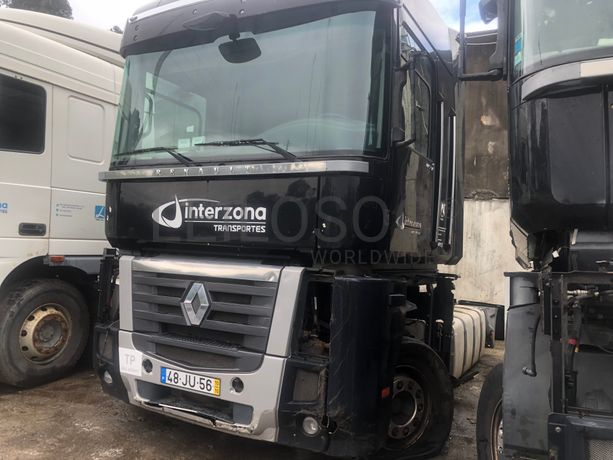 Renault Magnum 4x2 · Ano 2010