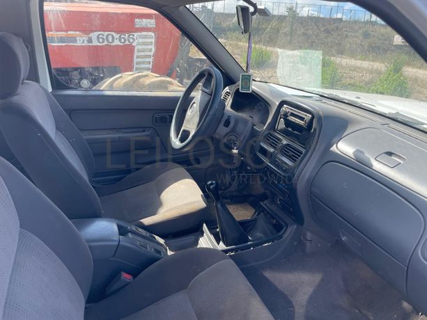 Nissan Pick up 2.5 DI · Ano 2005