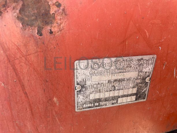 Trator Agrícola Fiat F100 DT · Ano 1993