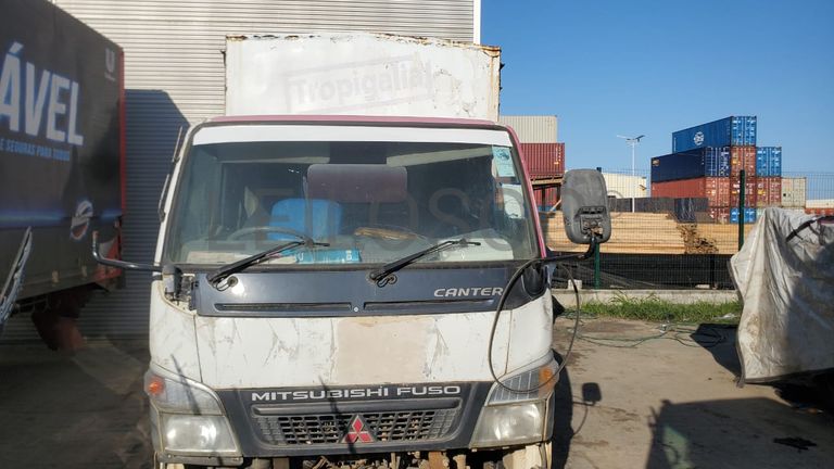Mitsubishi Fuso Canter