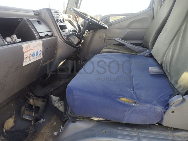 Viatura marca Mitsubishi Fuso