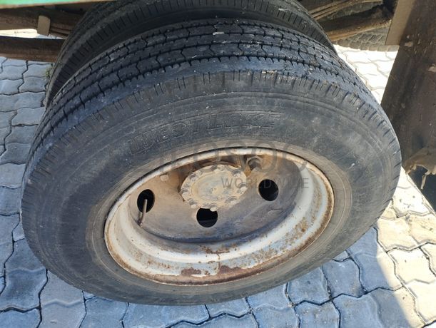 Viatura marca Mitsubishi Canter