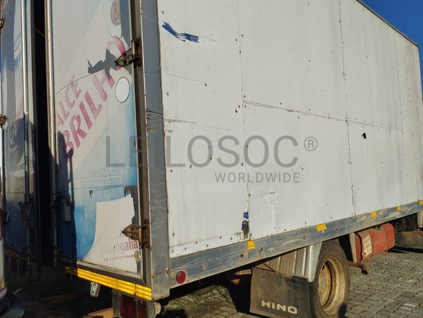 Viatura marca Toyota Dutro