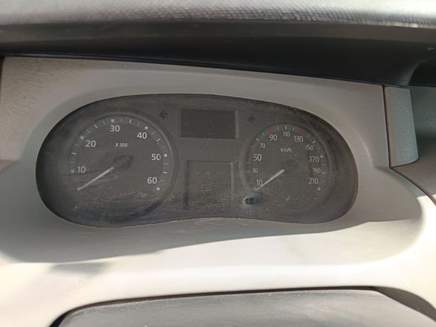 Renault Trafic · Ano 2007