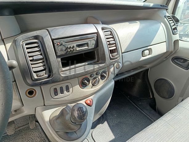 Renault Trafic · Ano 2007