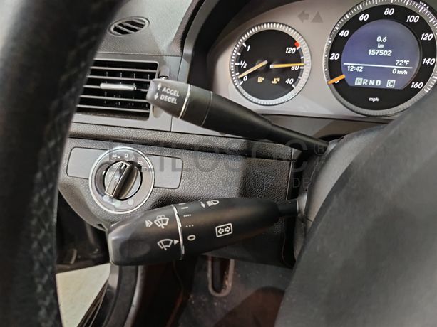 Mercedes-Benz C300 · Ano 2008