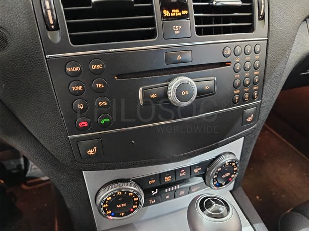 Mercedes-Benz C300 · Ano 2008