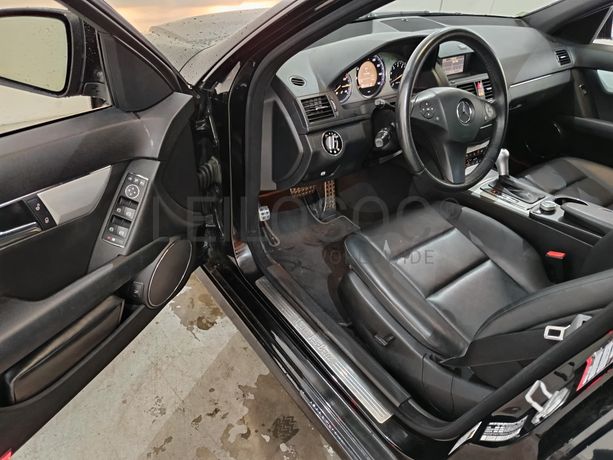 Mercedes-Benz C300 · Ano 2008