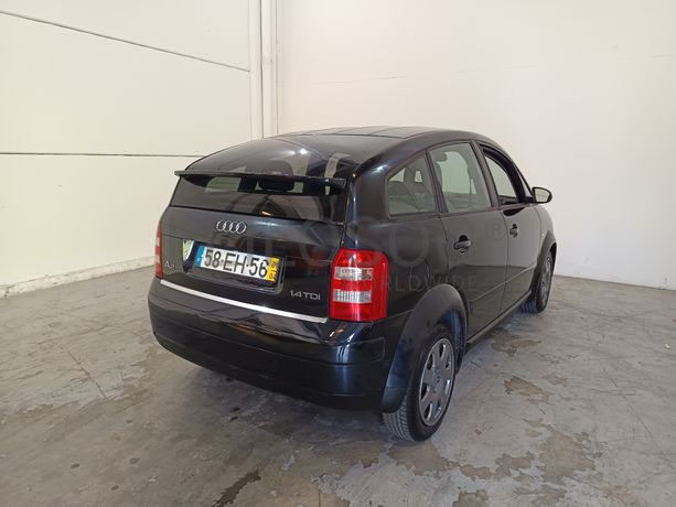 Audi A2 · Ano 2001