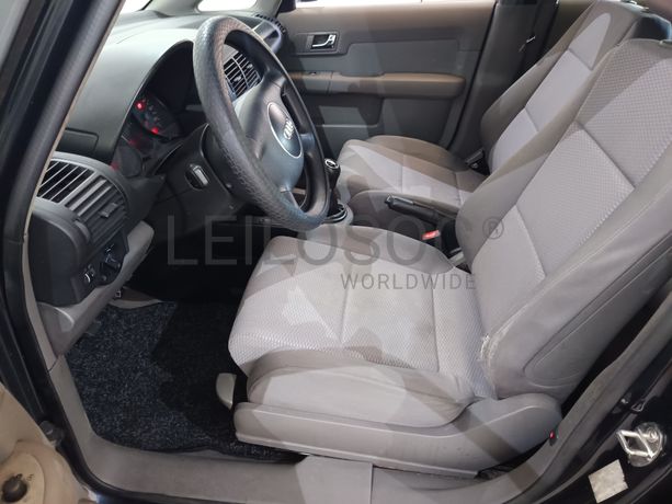 Audi A2 · Ano 2001