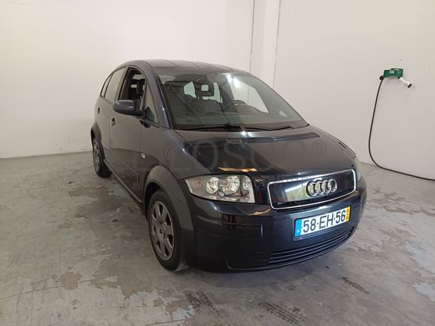 Audi A2 · Ano 2001