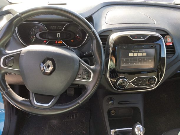 Renault Captur · Ano 2016