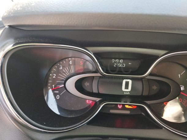 Renault Captur · Ano 2016