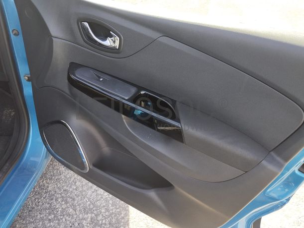 Renault Captur · Ano 2016