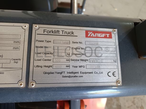Empilhador Yangft · Ano 2023