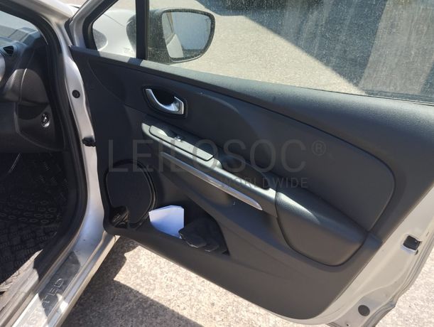 Renault Clio · Ano 2016